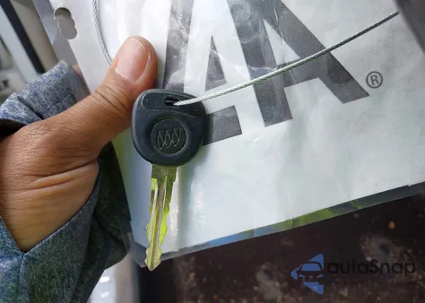 2008 Buick Lucerne Cxl z USA, uszkodzony, nr VIN 1G4HD57258U131291